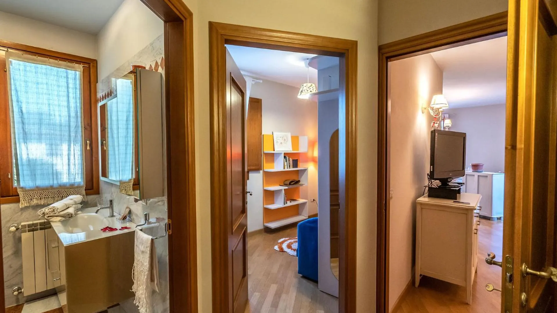 Cosy Terrace Apartment Florence